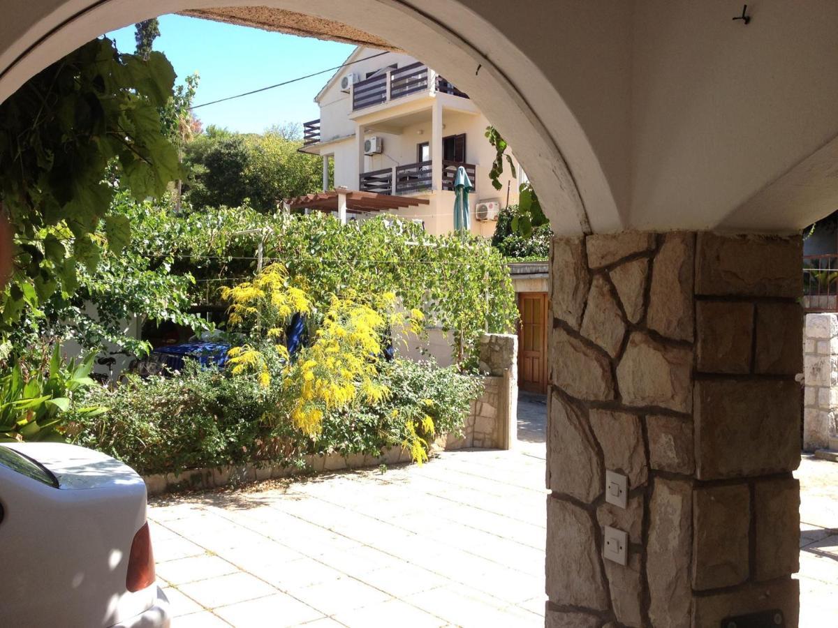 Villa Marga Jelsa  Extérieur photo